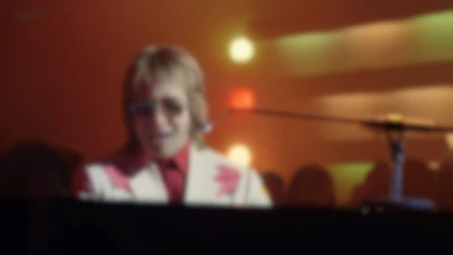 Amazing Elton John Digital Doubles In New TV Advert image