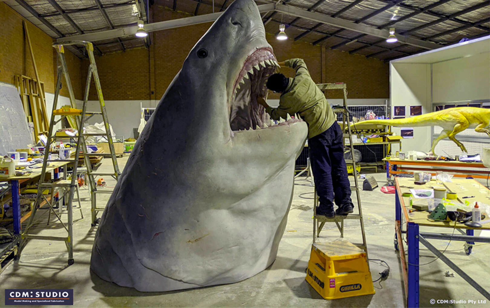 Life-Size Dinosaurs, Megalodon and other Creatures